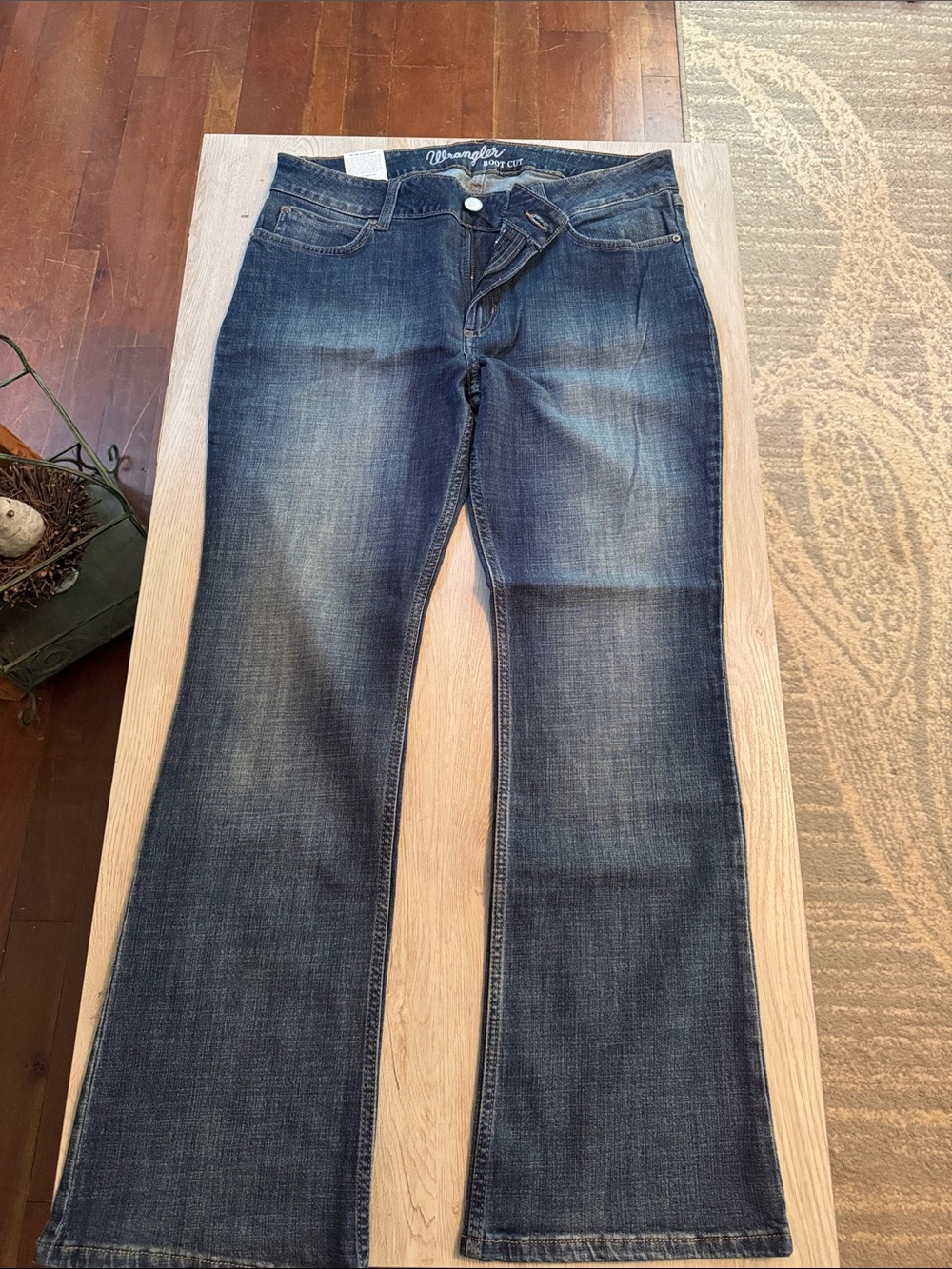 Wrangler NWT Blue Flared Wide-Leg Jeans